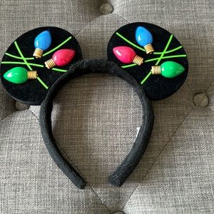 Minnie Mouse Christmas light up Christmas ears